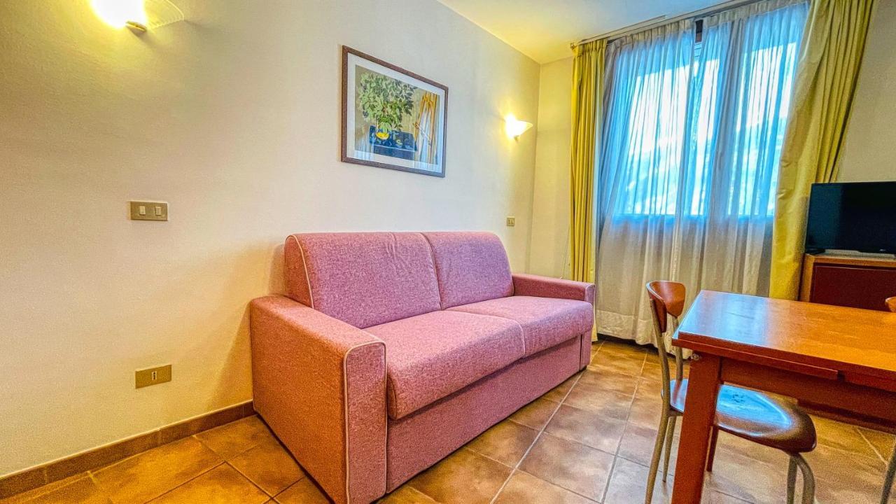 Appartamento Smith Erbaluce - Affitti Brevi Italia บาร์โดเนกเกีย ภายนอก รูปภาพ